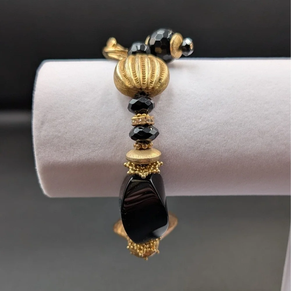Vintage Gold‎ Heart Dangle Brooch Black Beads Elegant Statement Pin 7in